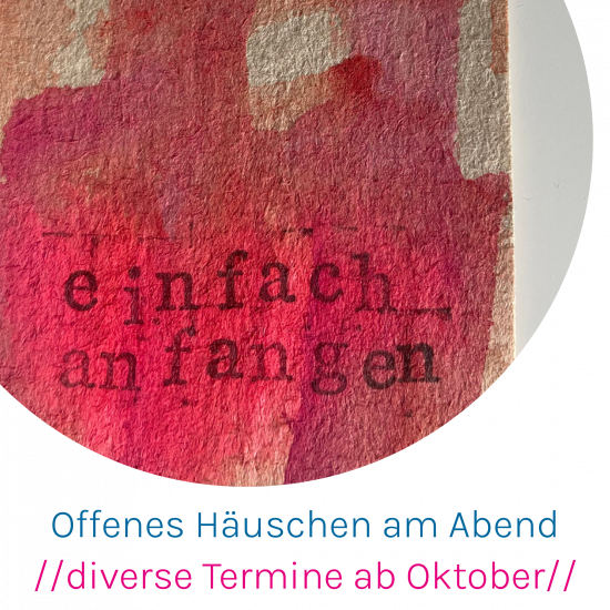 Startseite Aktuell Offenes Häuschen am Abend